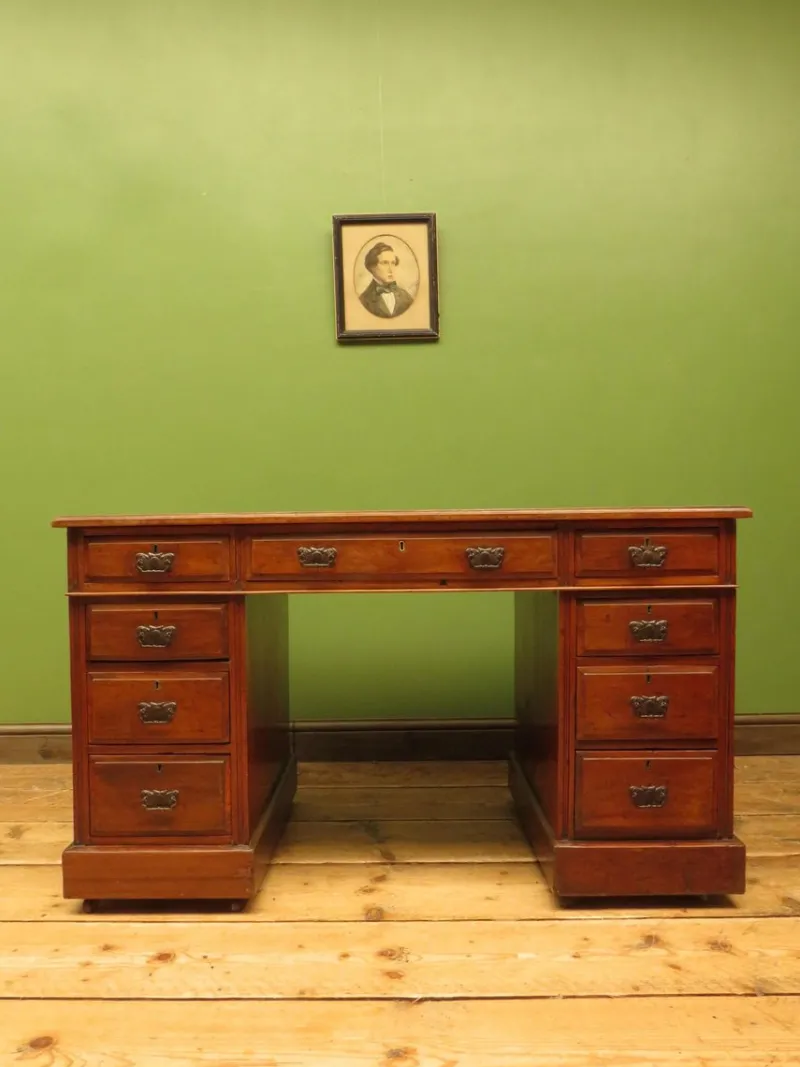Pamono Antique English Desk, 1890s> Desks