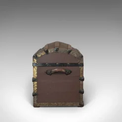 Hot Pamono Antique English Dome Top Trunk in Oak, 1910