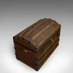 Hot Pamono Antique English Dome Top Trunk in Oak, 1910
