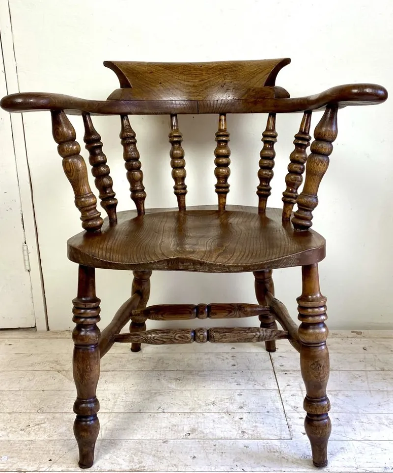Pamono Antique English Elm Wood Windsor Captains Chair, 1900s> Office Chairs