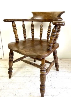 Pamono Antique English Elm Wood Windsor Captains Chair, 1900s> Office Chairs