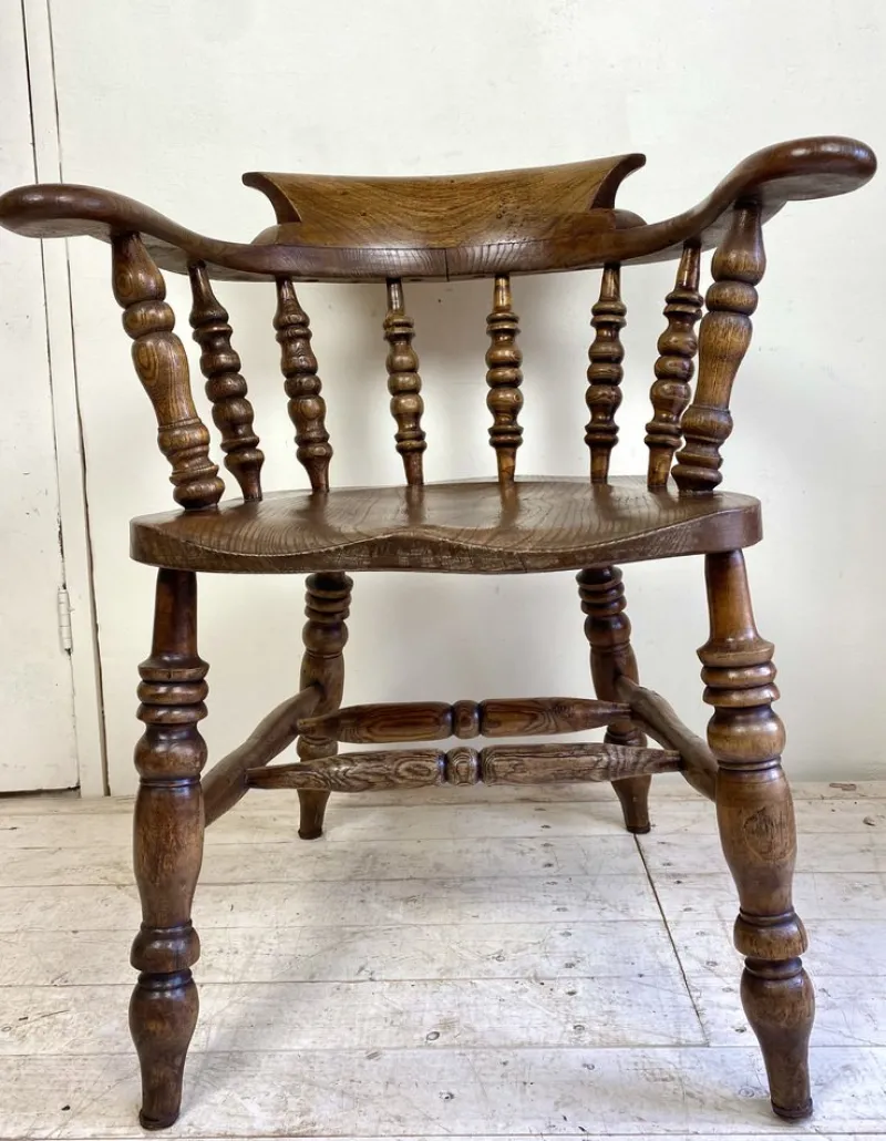 Pamono Antique English Elm Wood Windsor Captains Chair, 1900s> Office Chairs