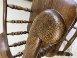 Pamono Antique English Elm Wood Windsor Captains Chair, 1900s><noscript><img width=