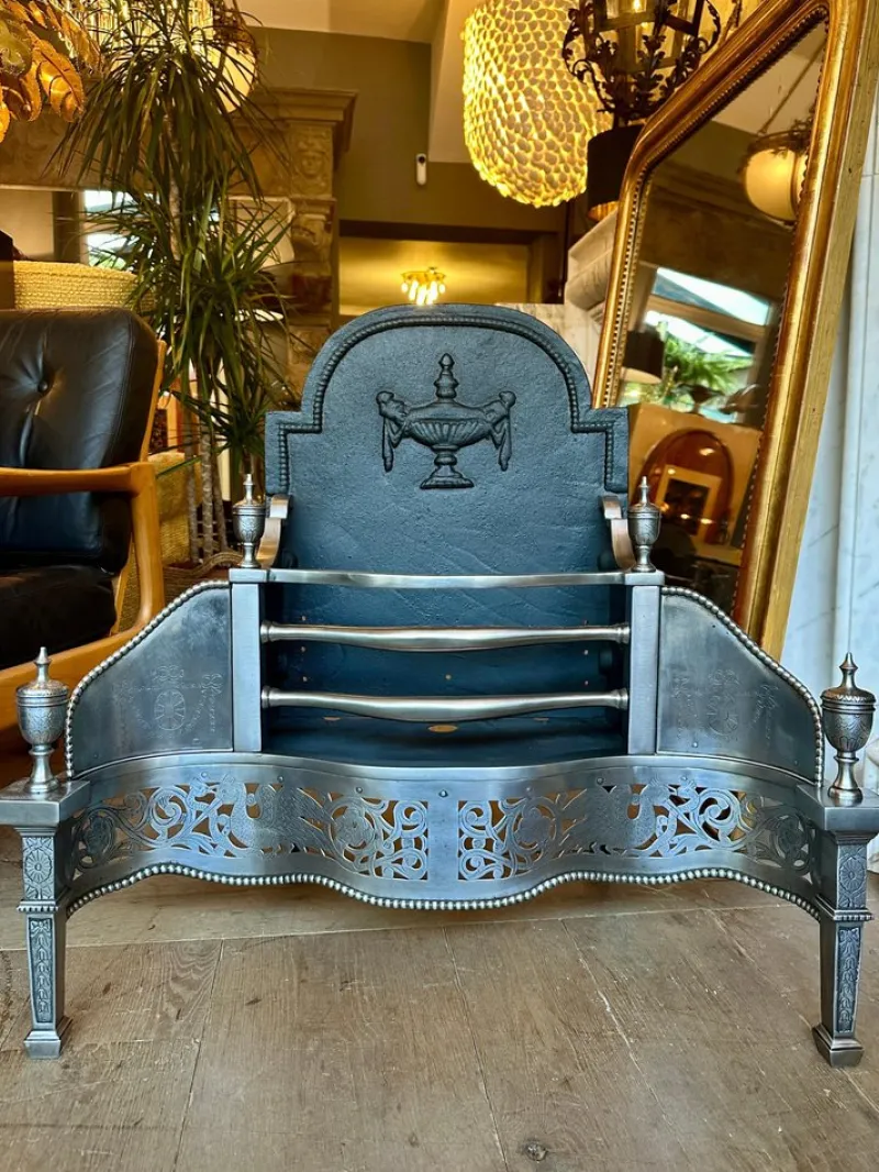 Pamono Antique English Georgian Polished Steel Dog Fire Grate, 1850s> Fireplaces And Mantels