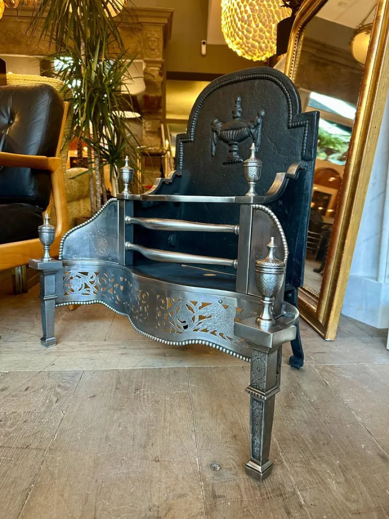 Pamono Antique English Georgian Polished Steel Dog Fire Grate, 1850s> Fireplaces And Mantels