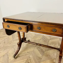Pamono Antique English Mahogany Drop-Leaf Stretcher Table on Castors, 19th Century><noscript><img width=