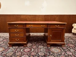 Best Pamono Antique English Partner Desk