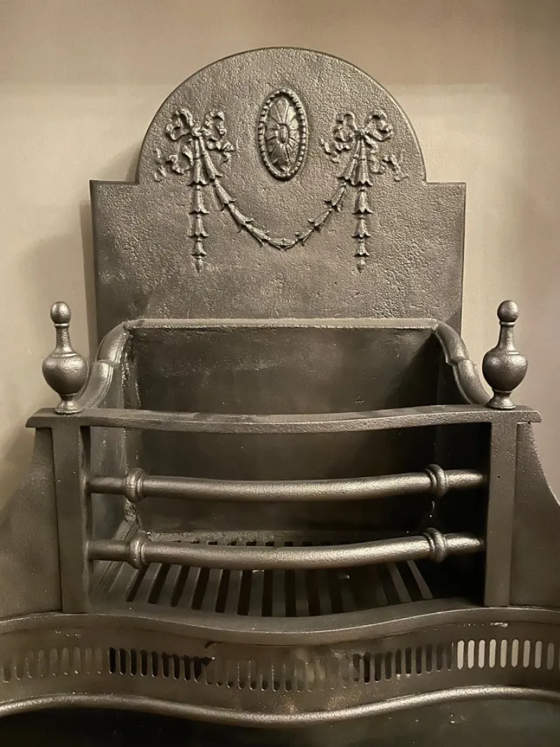 Outlet Pamono Antique English Steel Fire Grate, 1890