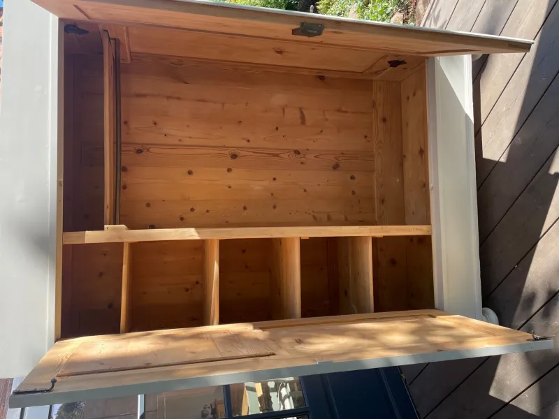 Pamono Antique Fir Wardrobe, 1890s> Cabinets & Wardrobes