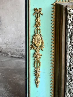 Online Pamono Antique Fireplace Doors in Bronze and Messing