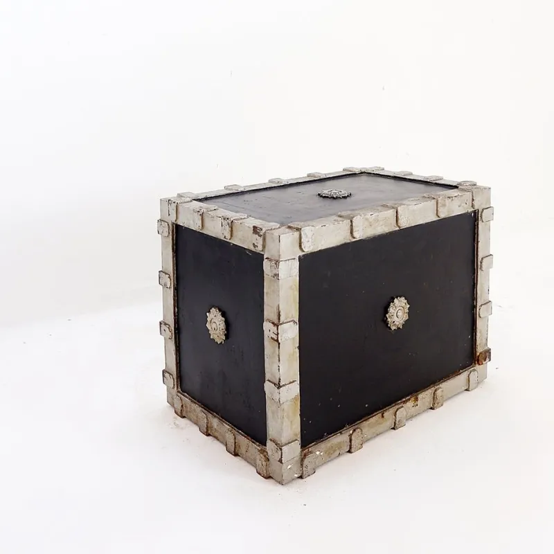 Pamono Antique Fireproof Cast Iron Safe> Fireplaces And Mantels