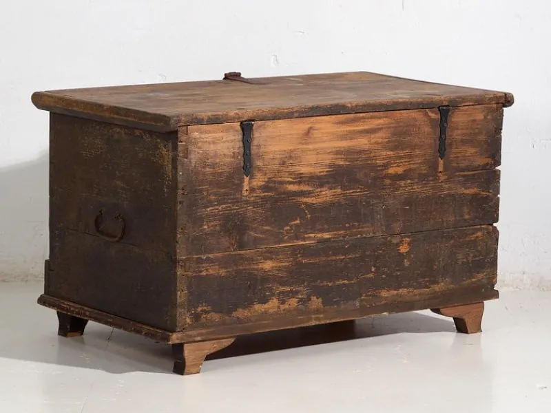 Pamono Antique Floral Carved Chest, 1820s> Trunks Crates & Baskets