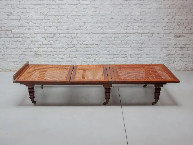 Pamono Antique Folding & Adjustable Daybed from British Campaign Furniture, London, 1870s> Daybeds & Chaises Lounges