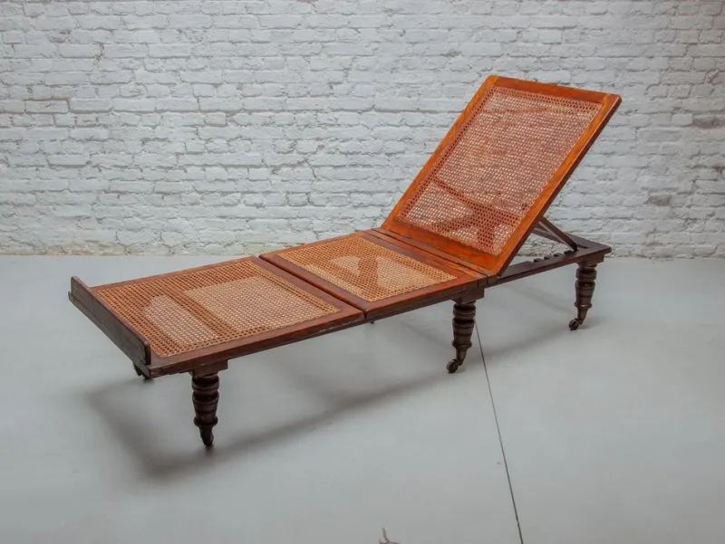 Pamono Antique Folding & Adjustable Daybed from British Campaign Furniture, London, 1870s> Daybeds & Chaises Lounges