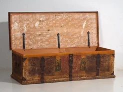 Pamono Antique Folk Art Bridal Trunk, 1820s><noscript><img width=