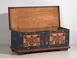 Pamono Antique Folk Art Chest, 1870s><noscript><img width=