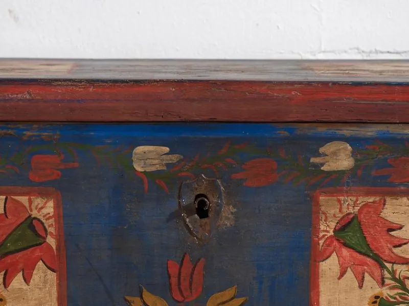 Pamono Antique Folk Art Chest, 1870s> Trunks Crates & Baskets