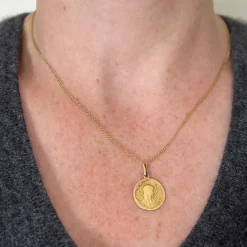 Pamono Antique French 18 Karat Yellow Gold Virgin Mary Medal Pendant><noscript><img width=