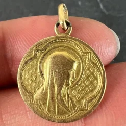 Pamono Antique French 18 Karat Yellow Gold Virgin Mary Medal Pendant><noscript><img width=