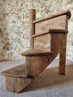 Hot Pamono Antique French Architectural Spiral Staircase Segment in Oak, Early 19th Century