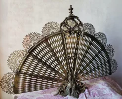 Pamono Antique French Brass Peacock Tail Pare-Feu / Fireplace Screen, 1800s> Fireplaces And Mantels