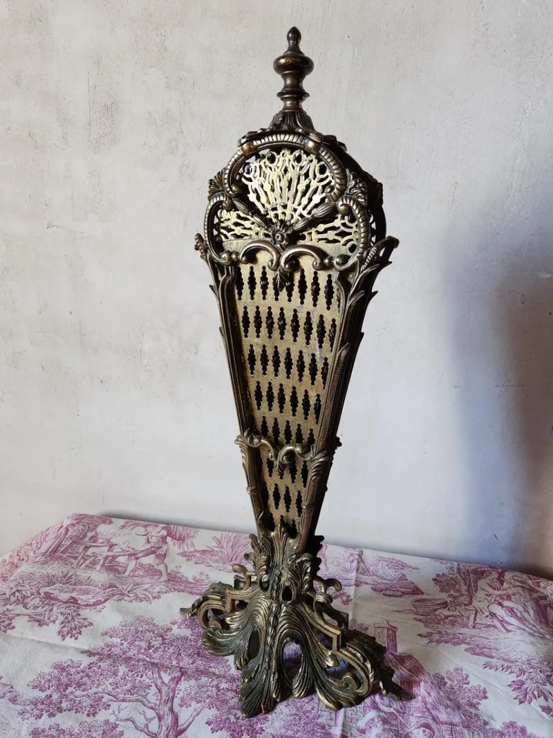 Pamono Antique French Brass Peacock Tail Pare-Feu / Fireplace Screen, 1800s> Fireplaces And Mantels