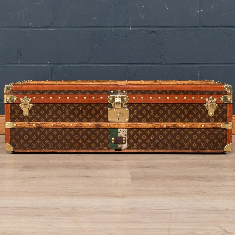Pamono Antique French Cabin Trunk in Louis Vuitton, 1910> Trunks Crates & Baskets