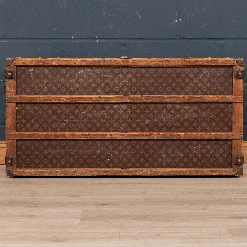 Pamono Antique French Cabin Trunk in Louis Vuitton, 1910> Trunks Crates & Baskets
