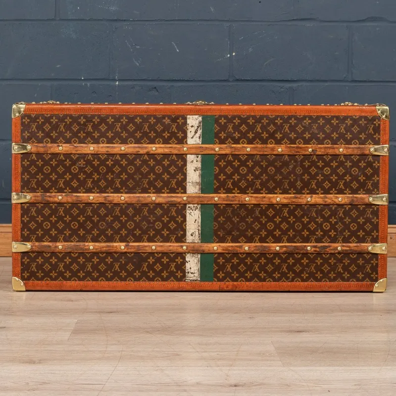 Pamono Antique French Cabin Trunk in Louis Vuitton, 1910> Trunks Crates & Baskets