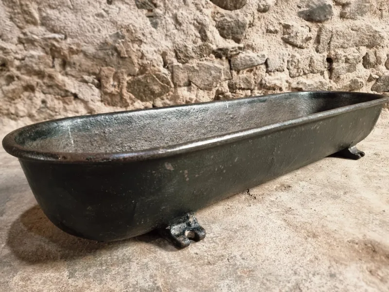 Pamono Antique French Cast Iron Planter, 1890s> Planters And Jardiniere
