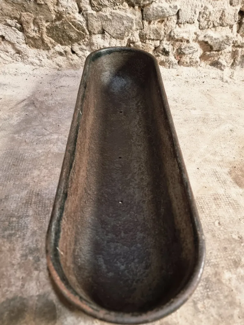 Pamono Antique French Cast Iron Planter, 1890s> Planters And Jardiniere