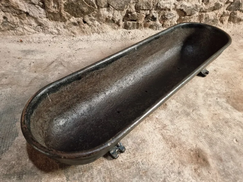 Pamono Antique French Cast Iron Planter, 1890s> Planters And Jardiniere