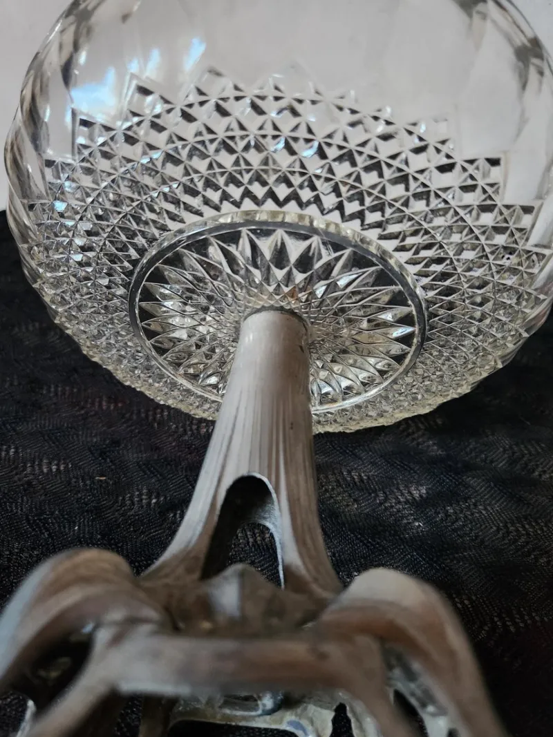 Pamono Antique French Crystal Compotier from La Samaritaine, Paris, France, Late 19th Century> Bowls