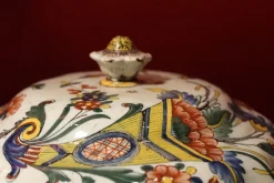 Discount Pamono Antique French Faience Lidded Bowl Tureen Hand Painted with Flowers and Insects
