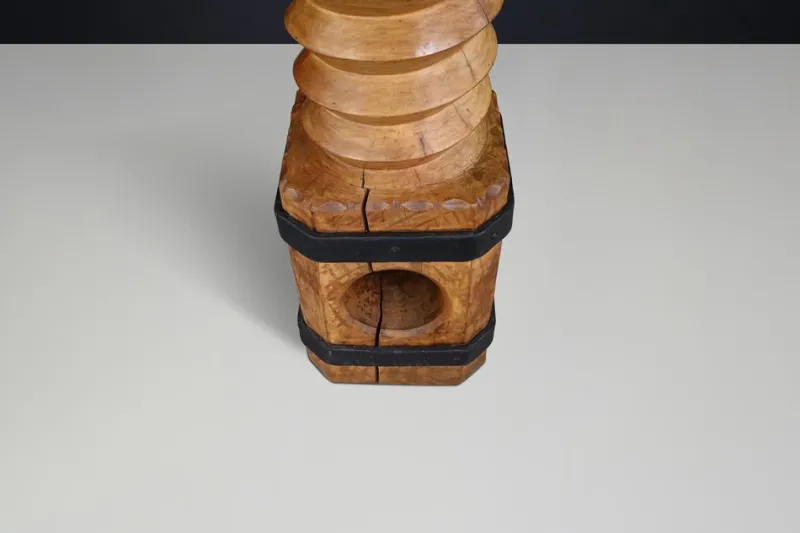 Pamono Antique French Grape Press Screw Pedestal with Patina, 1850> Pedestals And Columns
