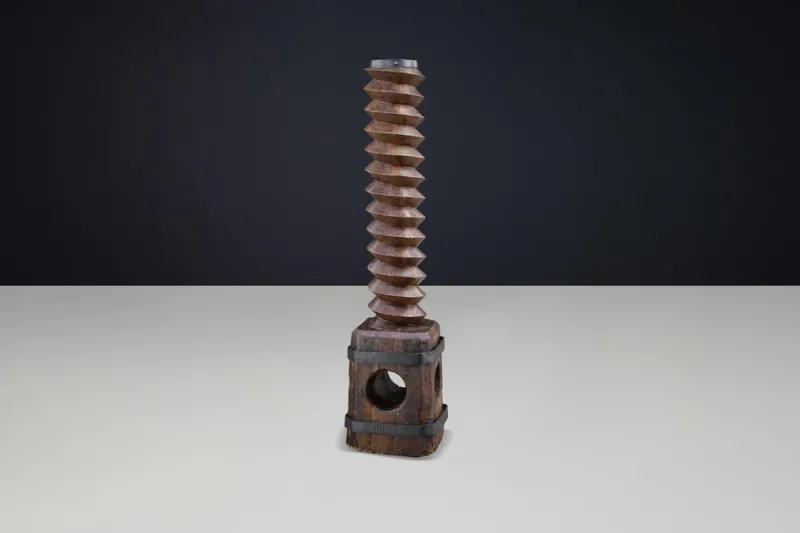 Outlet Pamono Antique French Grape Press Screw Pedestal with Patina, 1850