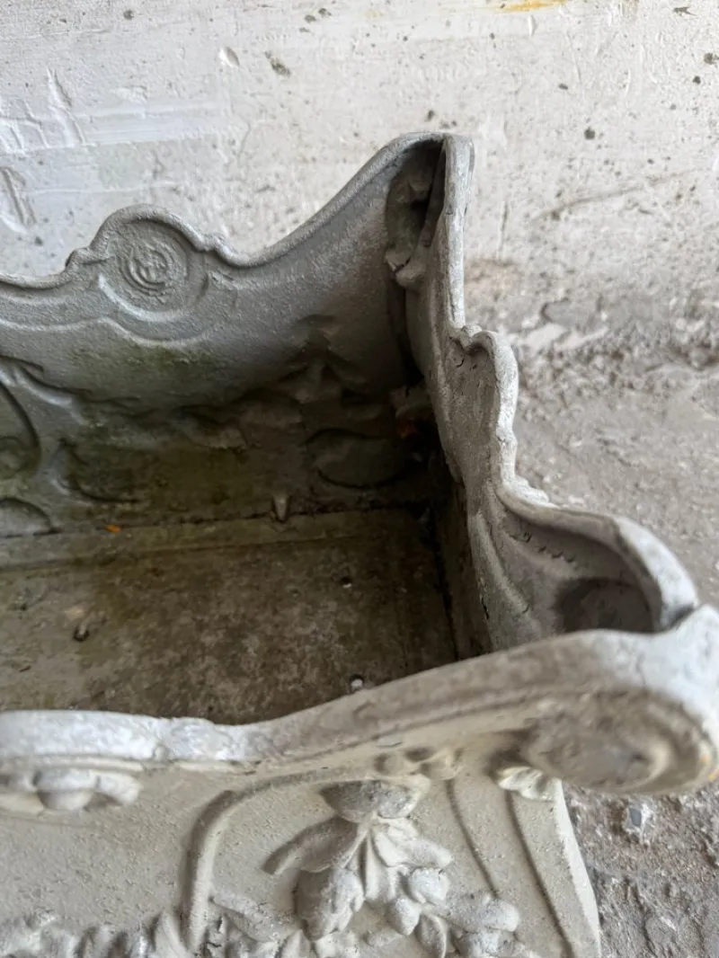 New Pamono Antique French Jardinière in Cast Iron