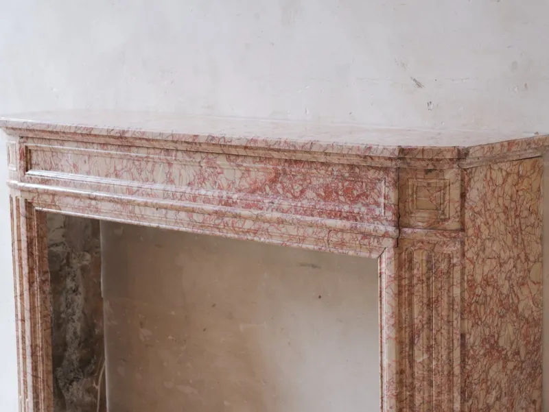 Pamono Antique French Marble Fireplace in Pink Tones> Fireplaces And Mantels