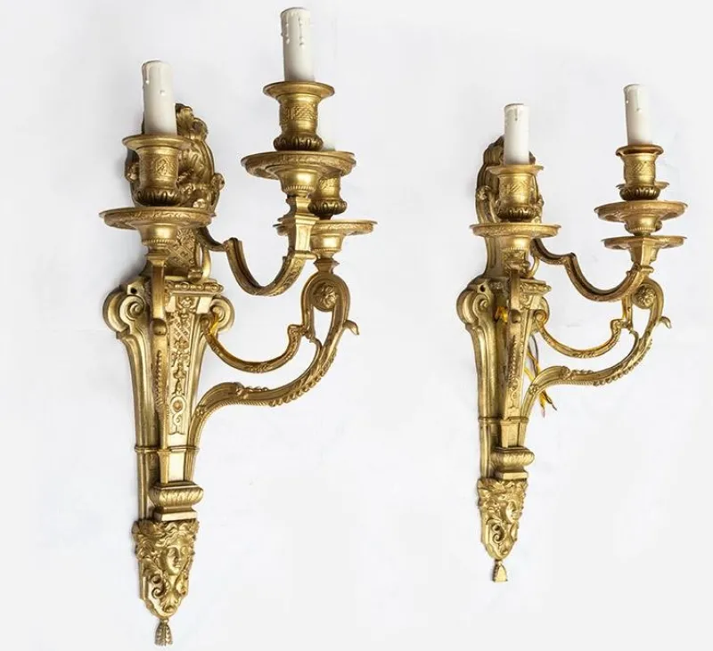 Pamono Antique French Napoleon III Wall Sconces in Chiseled Gilt Bronze, Late 19th Century, Set of 2> Wall Lights & Sconces