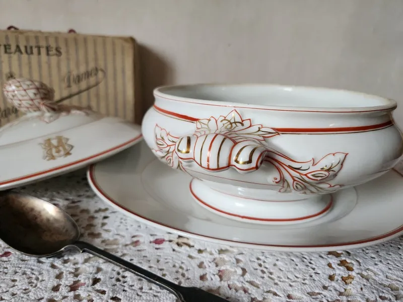 Pamono Antique French Porcelain Pillivuyt Soup Tureen with Gilded MB/BM Monogram> Serving Dishes