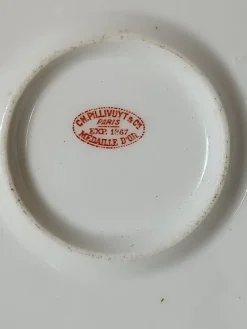 Pamono Antique French Porcelain Pillivuyt Soup Tureen with Gilded MB/BM Monogram><noscript><img width=