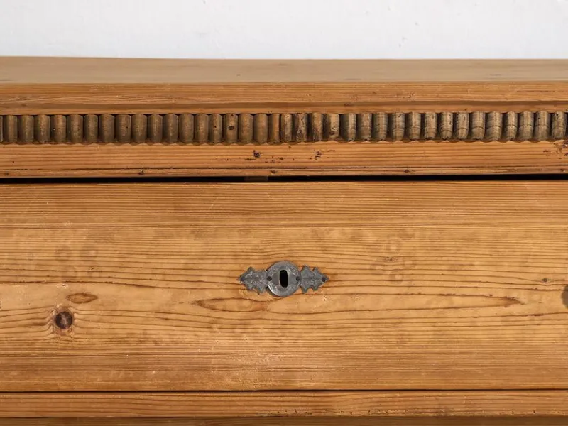 Pamono Antique French Provençal Style Chest of Drawers, 1920s> Dressers, Commodes & Chests