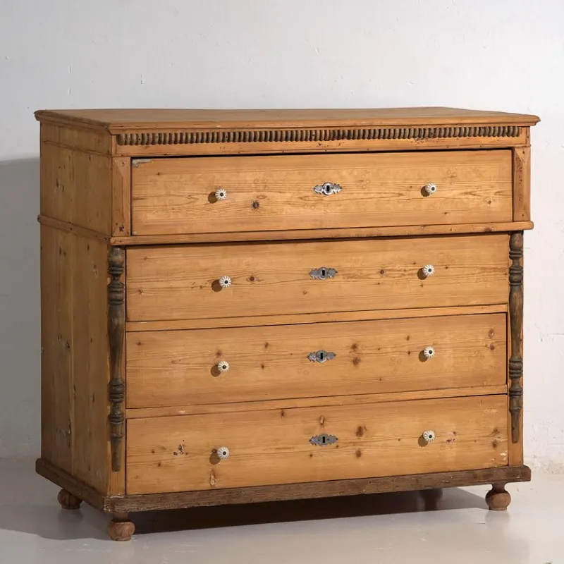 Pamono Antique French Provençal Style Chest of Drawers, 1920s> Dressers, Commodes & Chests