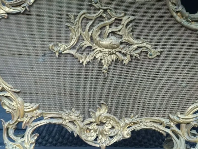 Hot Pamono Antique French Rococo Style Fireplace Screen in Brass, 1890s