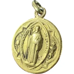 Pamono Antique French Saint Benedict Medal Charm Pendant in 18 Karat Yellow Gold> Necklaces