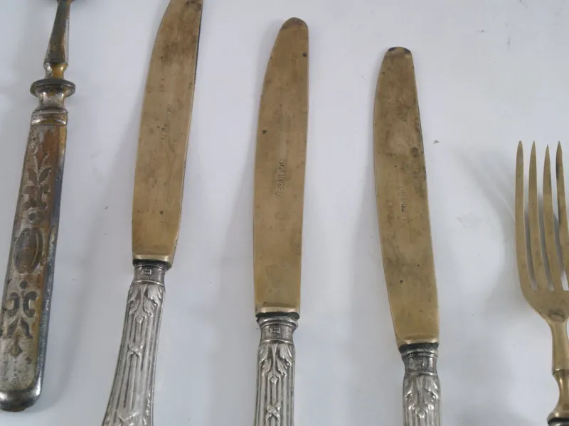 Pamono Antique French Silvered Brass Cutlery, 1700s, Set of 10> Cutlery & Serving Utensils