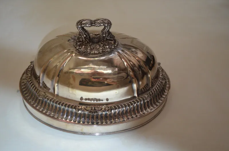 Pamono Antique French Silver-Plated Cloche> Serving Dishes