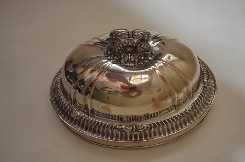 Pamono Antique French Silver-Plated Cloche> Serving Dishes