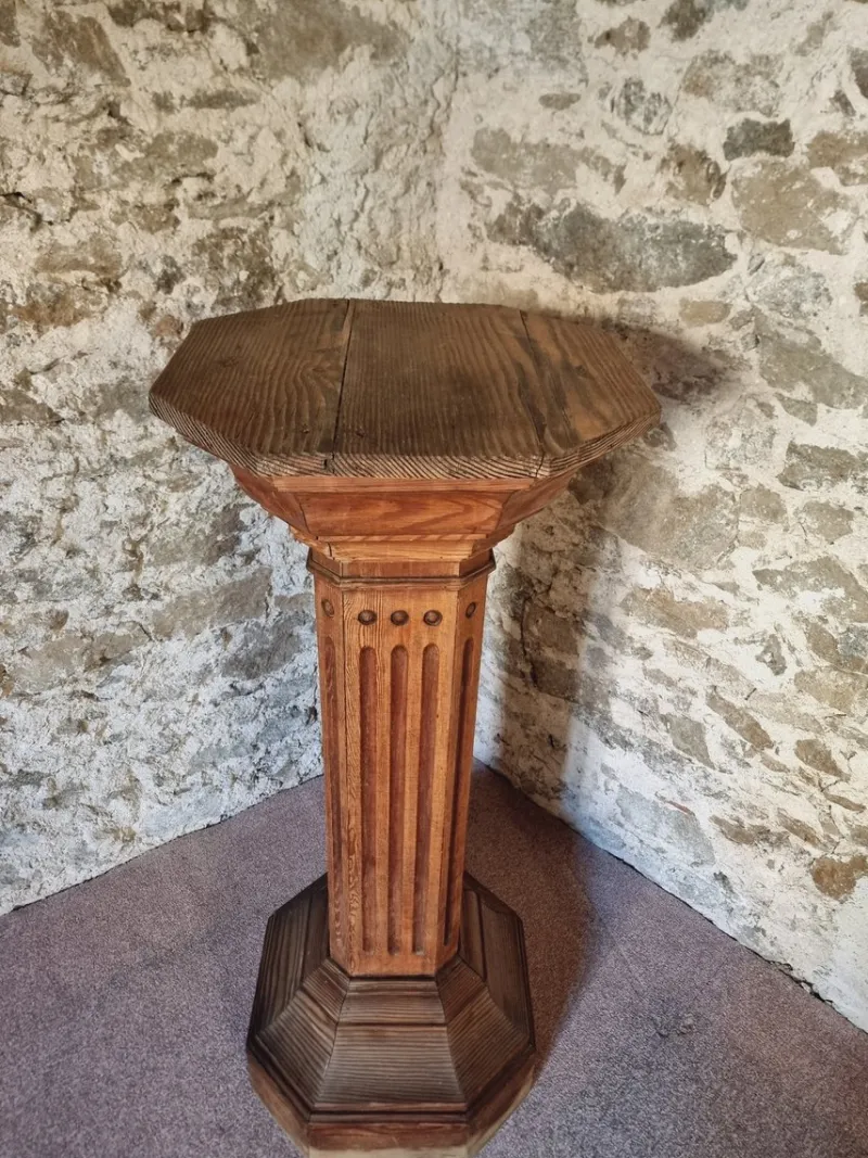Pamono Antique French Wooden Column Pedestal, 1900s> Pedestals And Columns