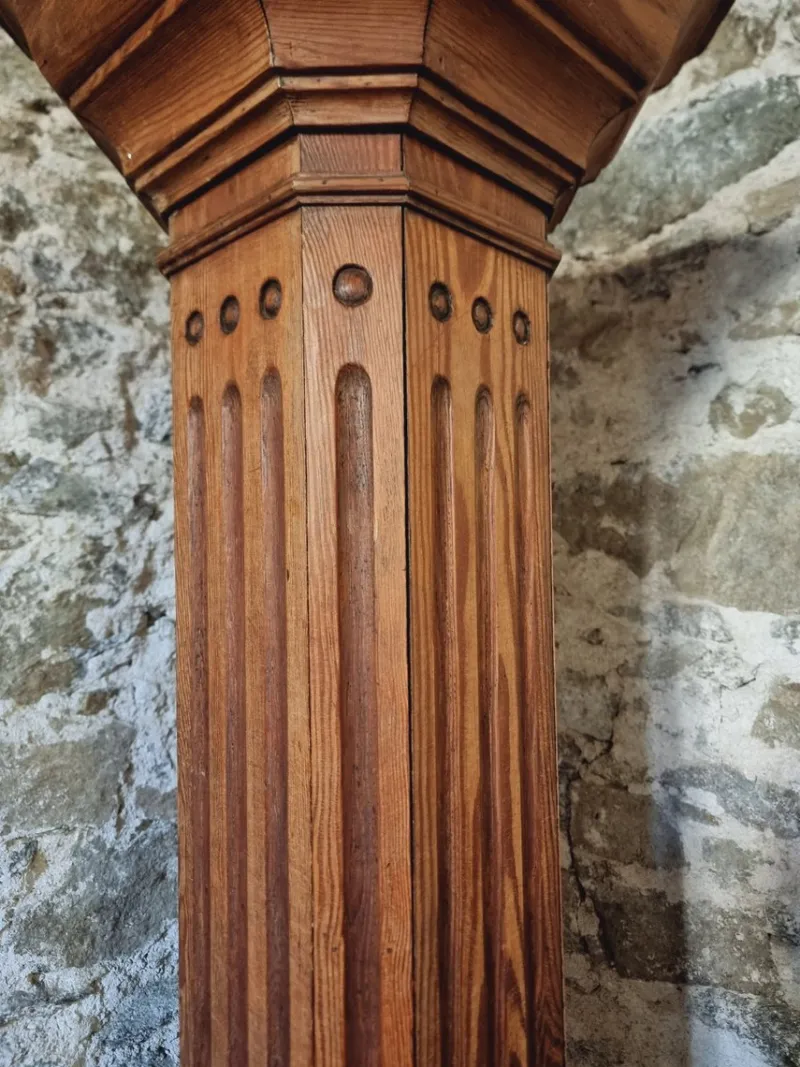 Pamono Antique French Wooden Column Pedestal, 1900s> Pedestals And Columns